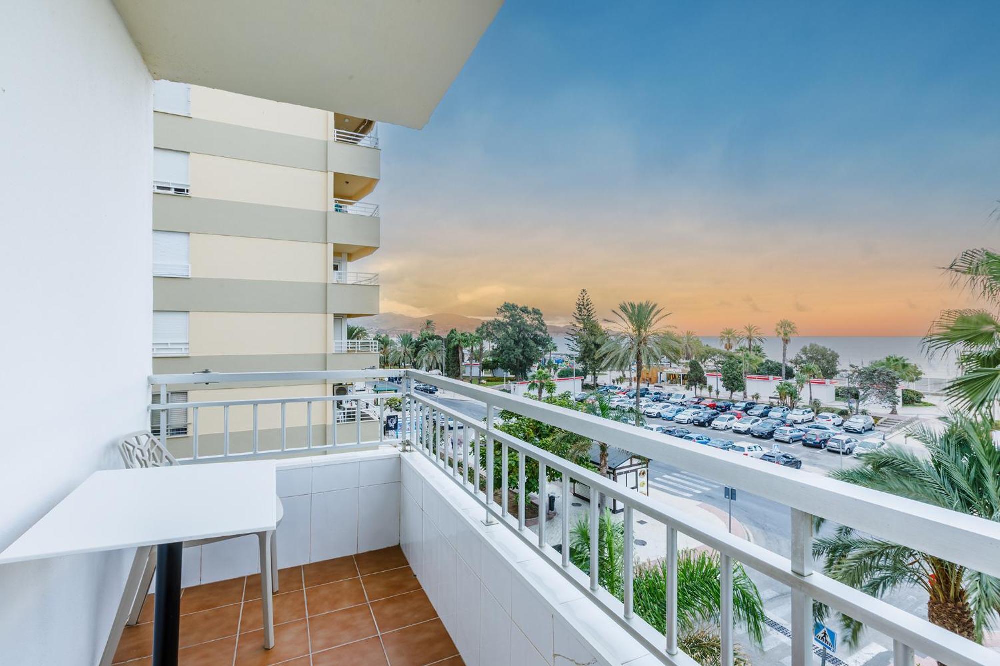 A&N Neptuno Torre Del Mar Apartment Exterior photo